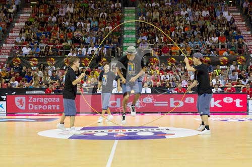 西班牙女子篮球联赛S16 LED球场屏1.jpg